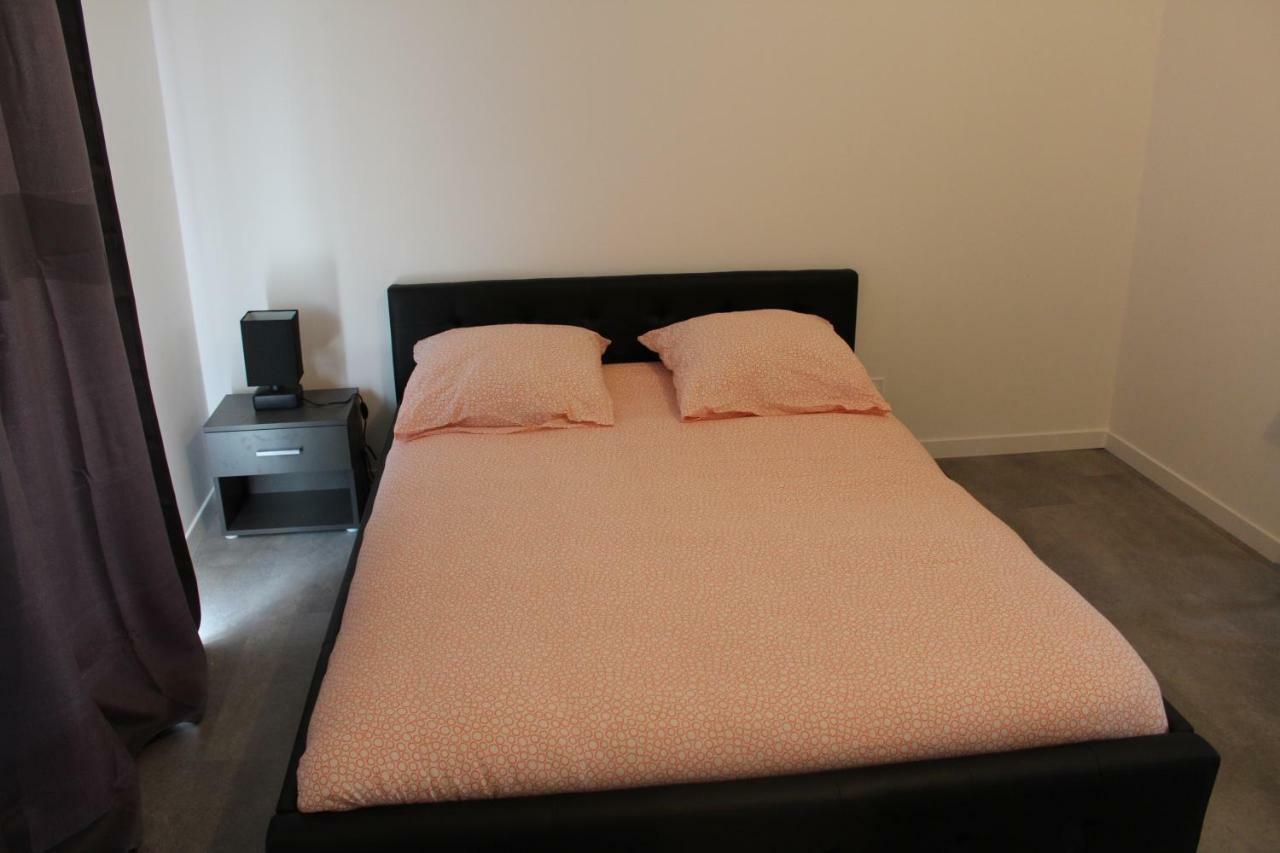 Etablissements Coulon - Talence Apartment Bagian luar foto